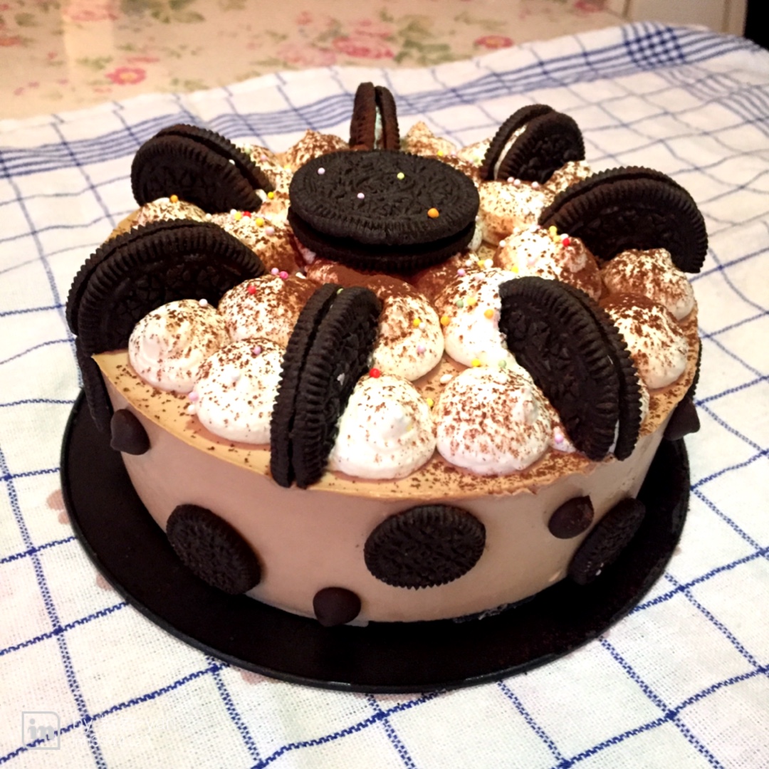 岩岩yan做的浓郁巧克力慕斯蛋糕6寸