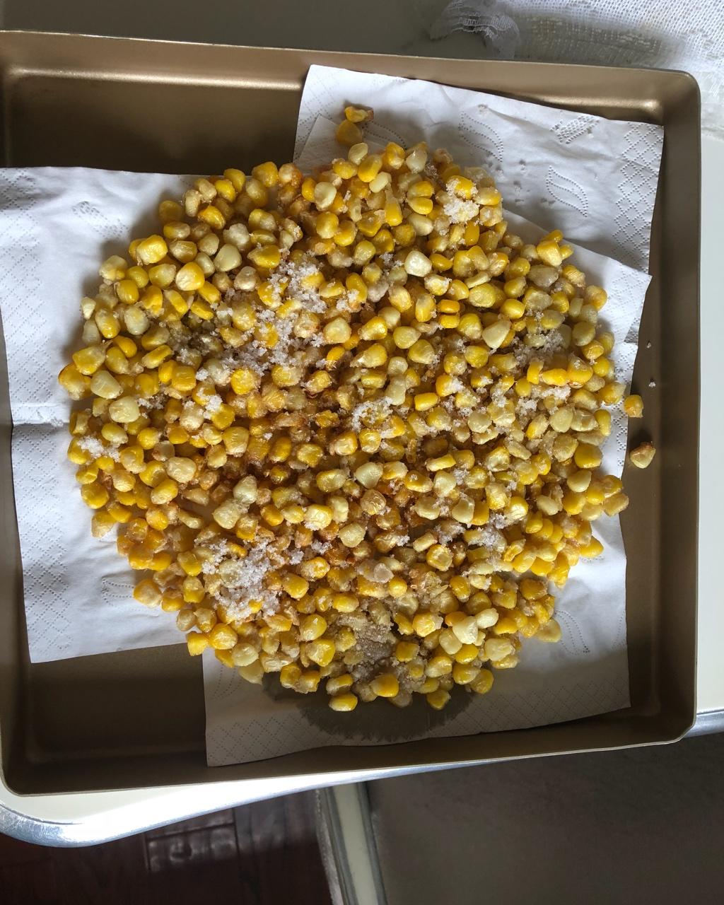 棒棒哒！这样做出的玉米烙，就是大厨的水平！（多动图，孔瑶的食谱）