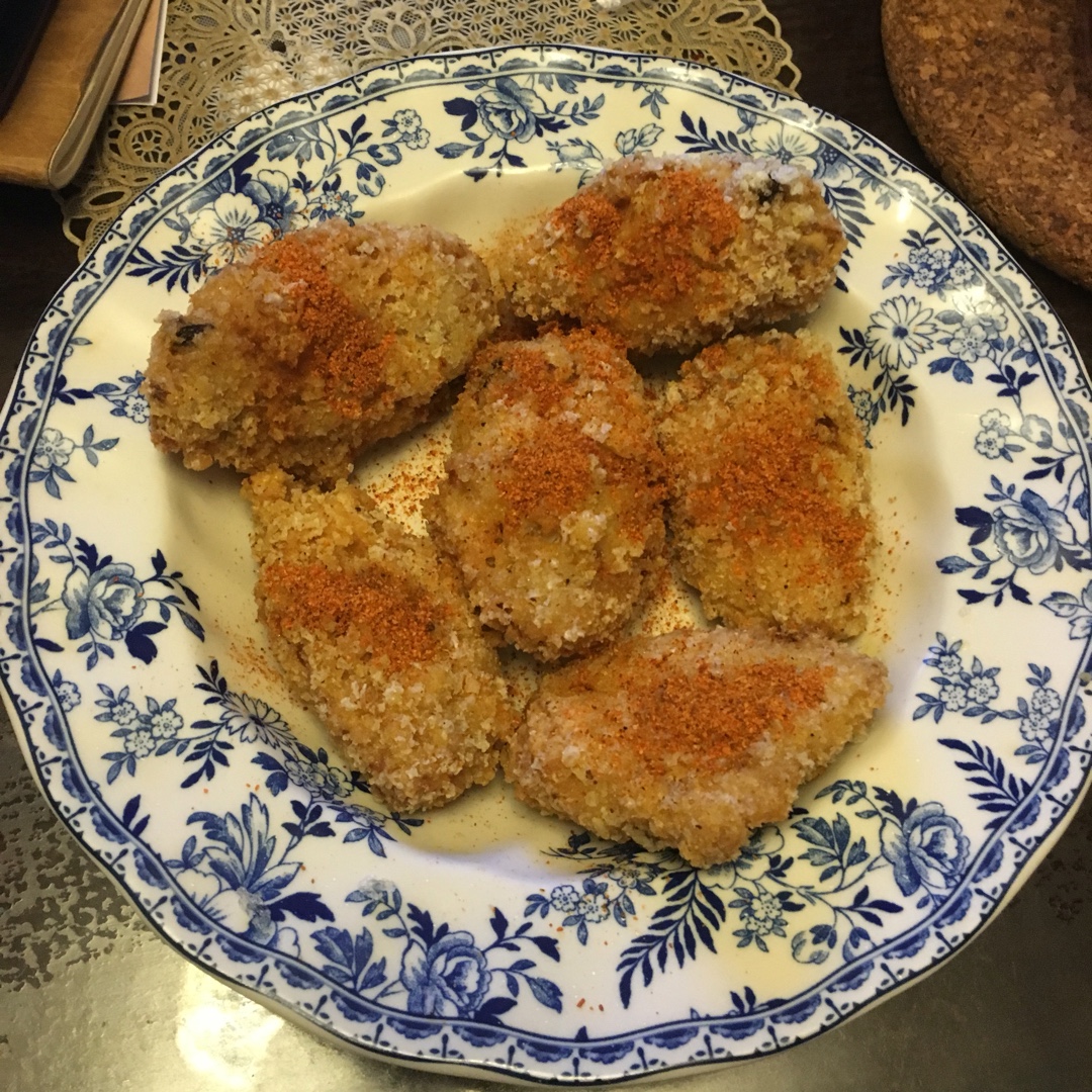 香脆辣味炸鸡翅