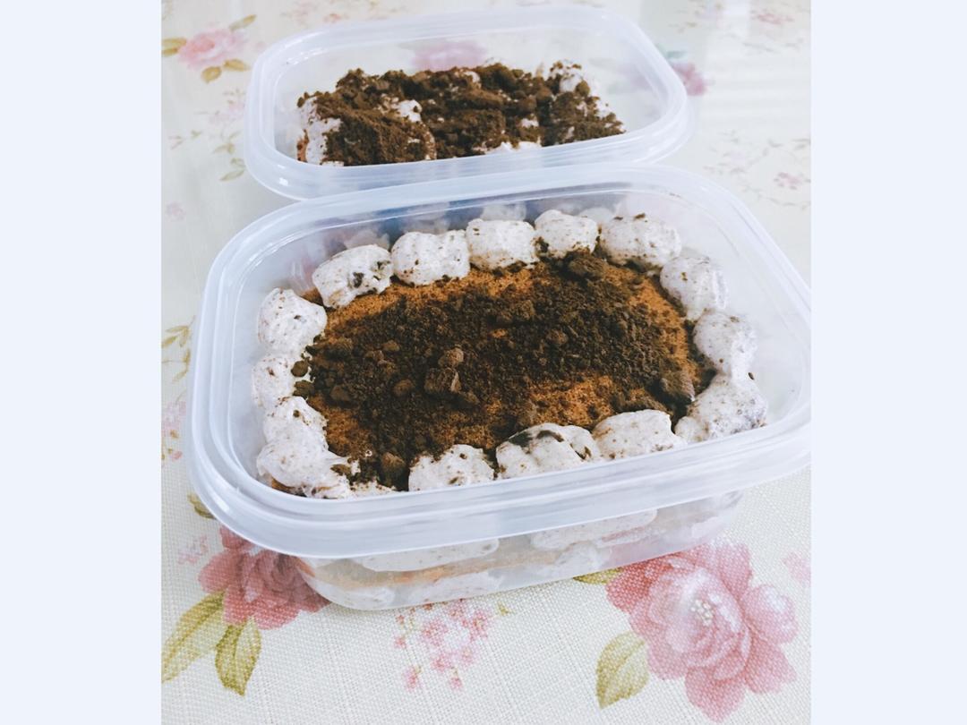 好吃到流泪的奥利奥咸奶油盒子蛋糕