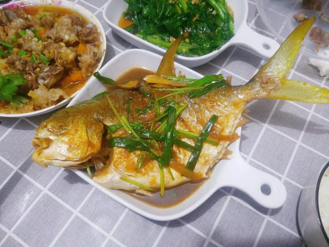 【家常菜】上海红烧鲳鱼