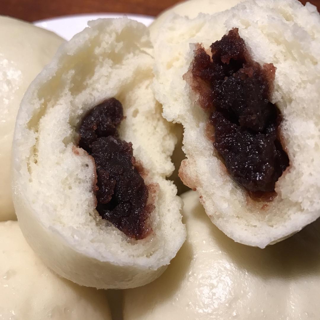 草尖的蝴蝶做的豆沙包