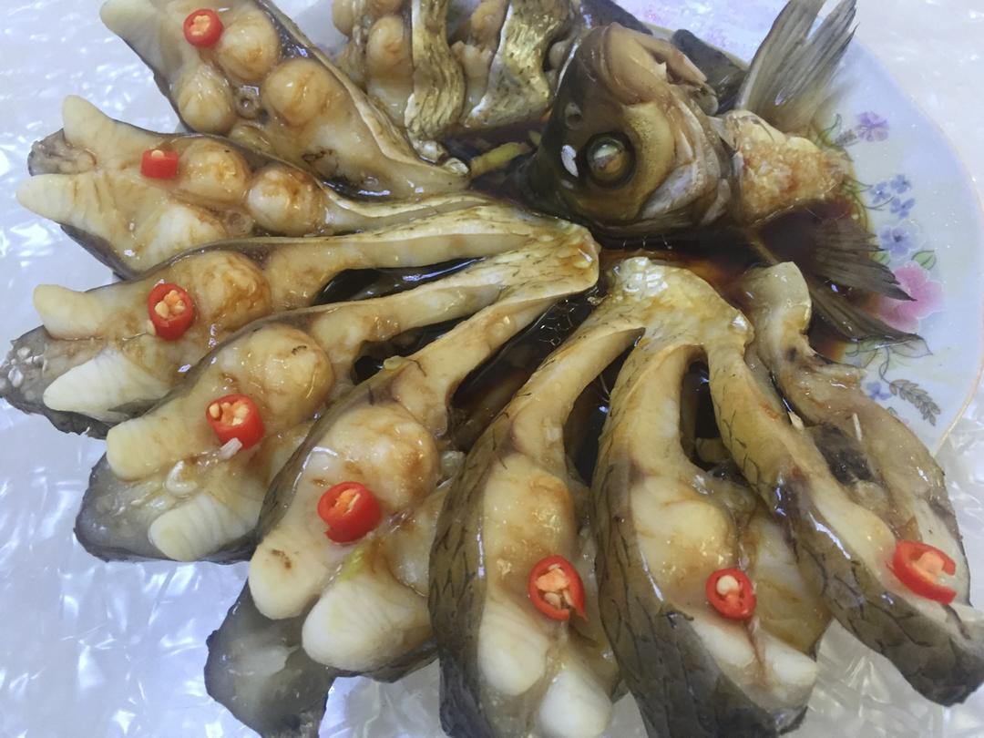 孔雀开屏清蒸鱼