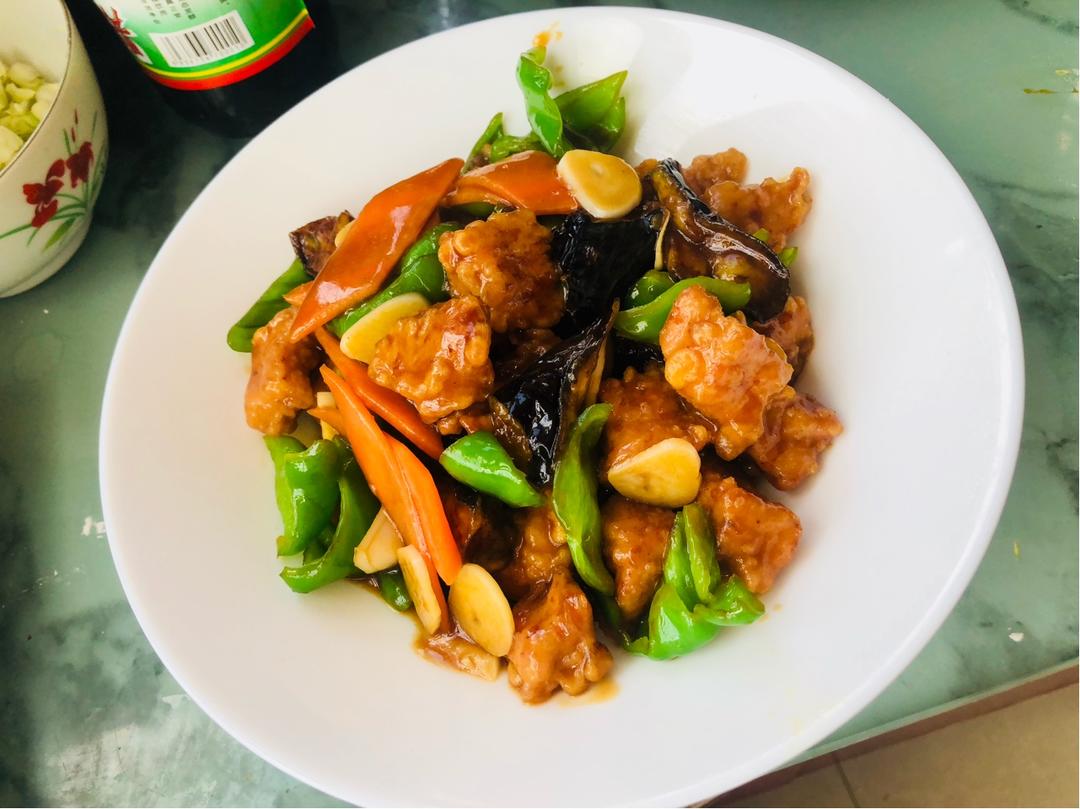 溜肉段烧茄子（东北硬菜呀哈哈）