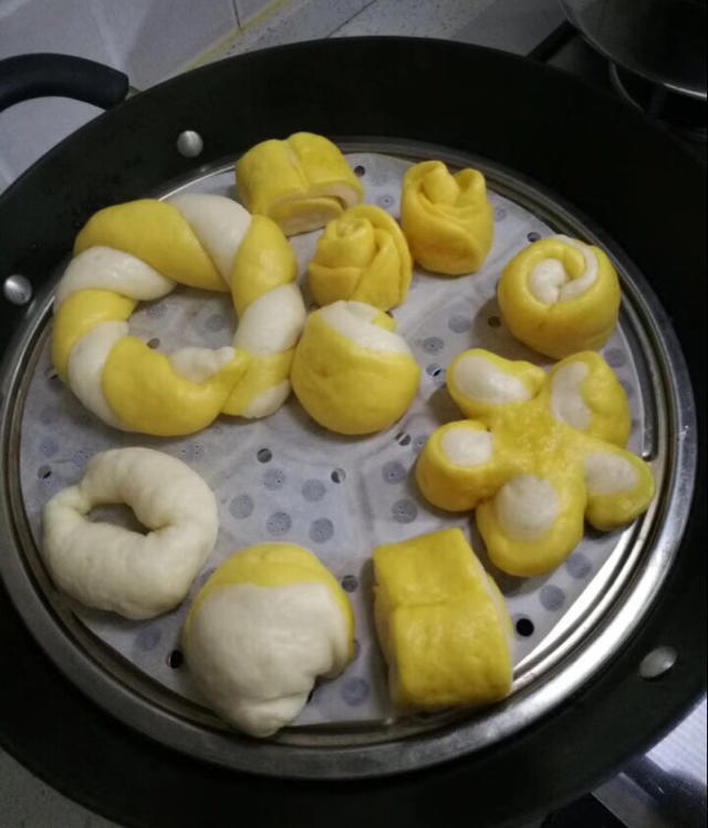 南瓜花样馒头