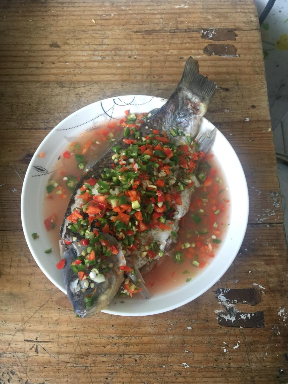 安于君梦做的凉拌鲫鱼-最好吃的鲫鱼