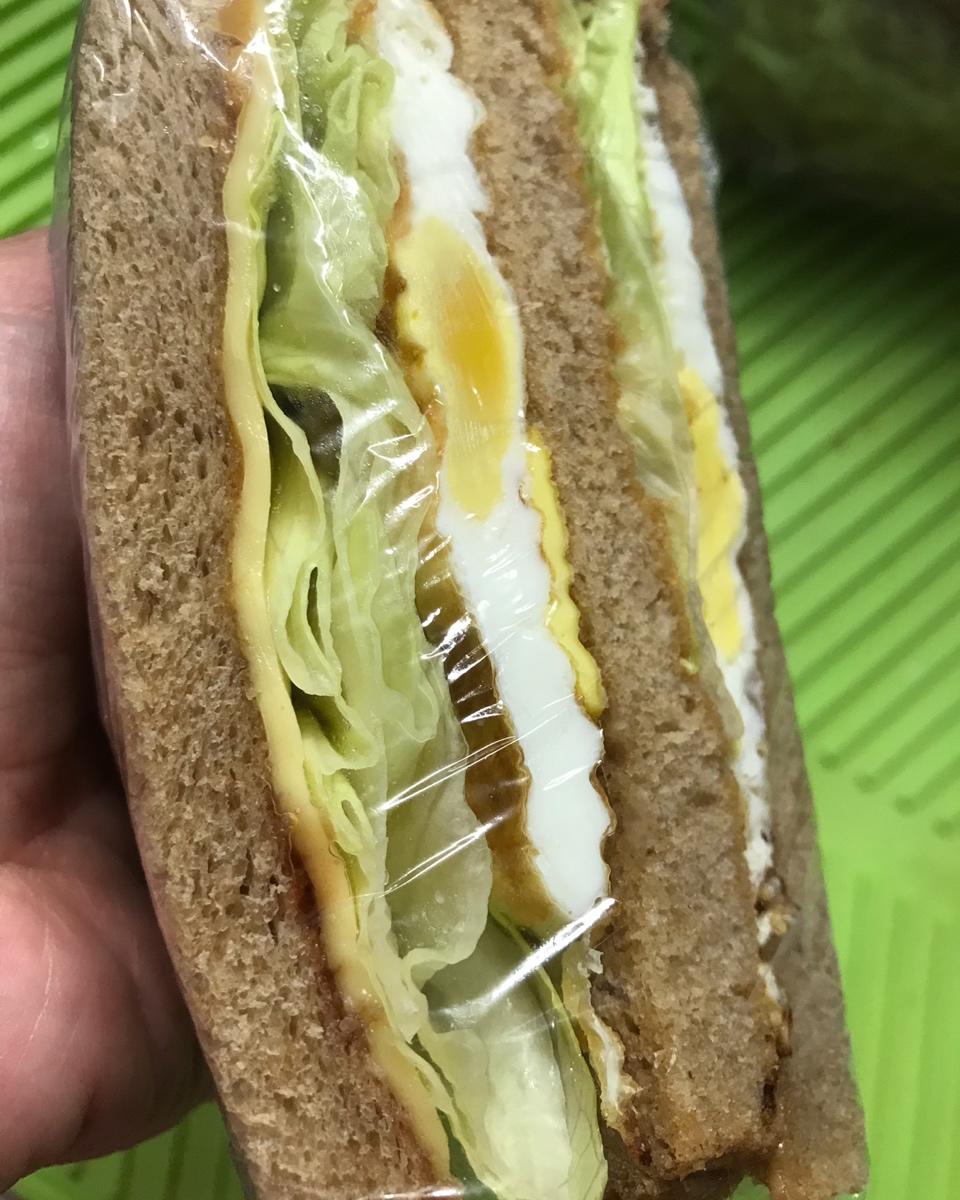 全麦吐司（50%全麦含量）低卡，低热量
