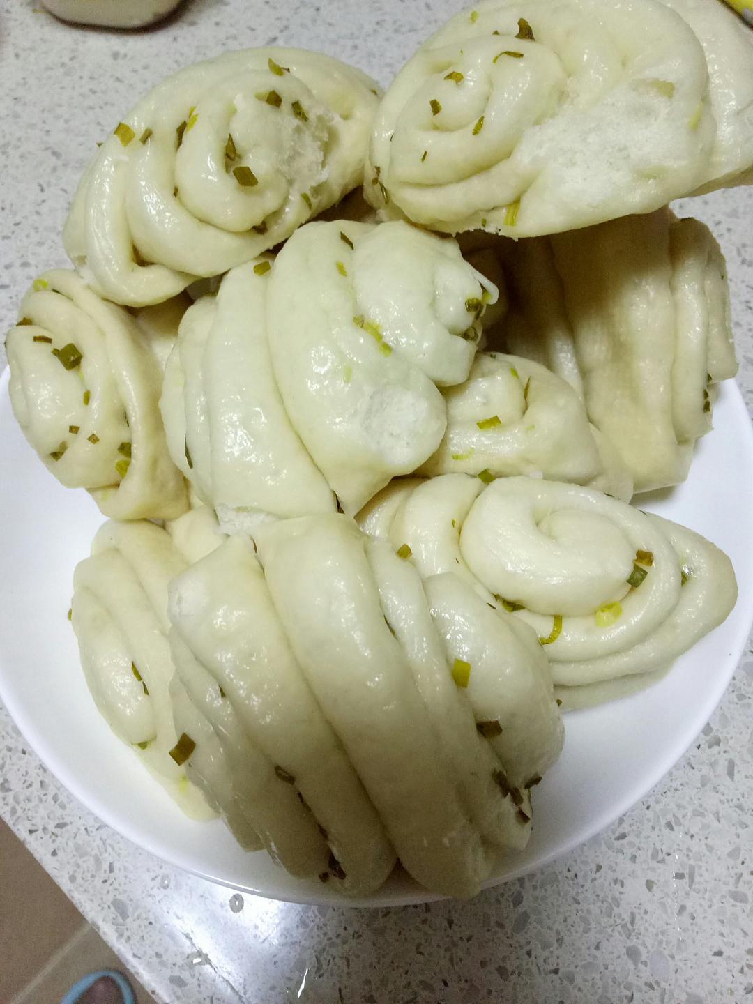 葱油花卷 Steamed Roll