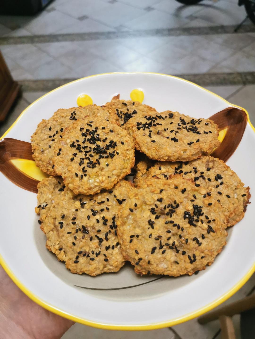 素食:有机燕麦芝麻大饼干