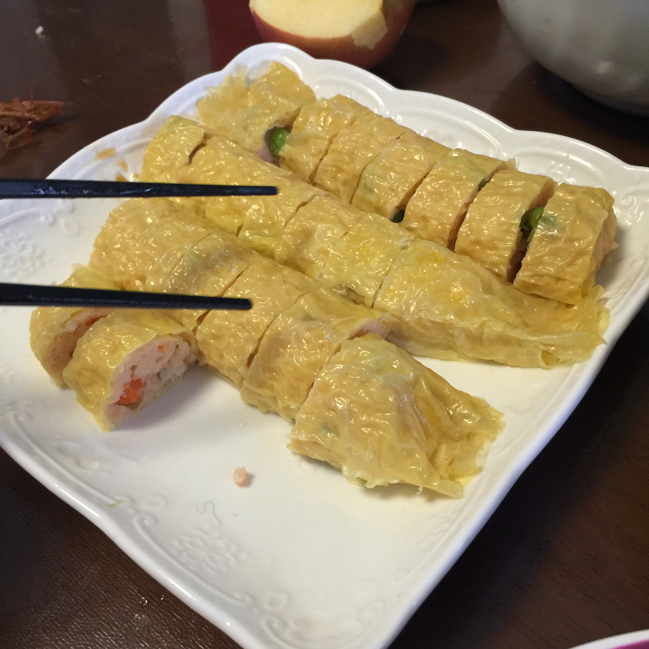 鲜虾腐皮卷