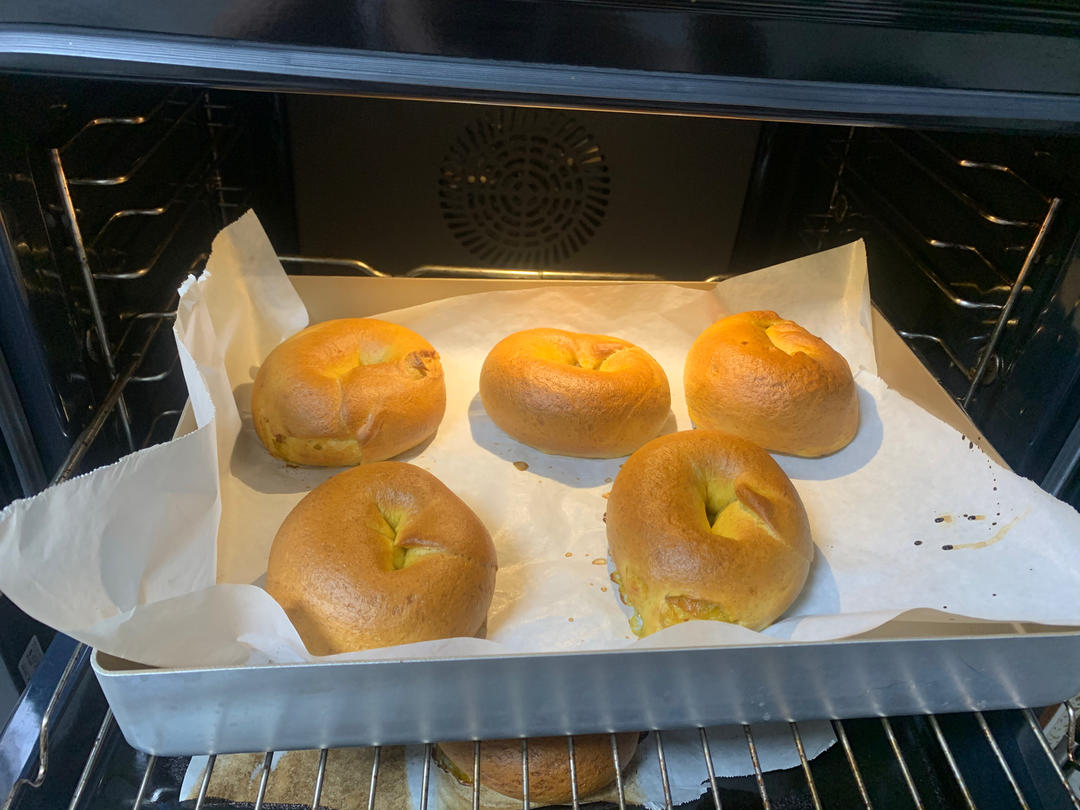 30%全麦黄澄澄南瓜贝果！双倍南瓜双倍快乐🎃