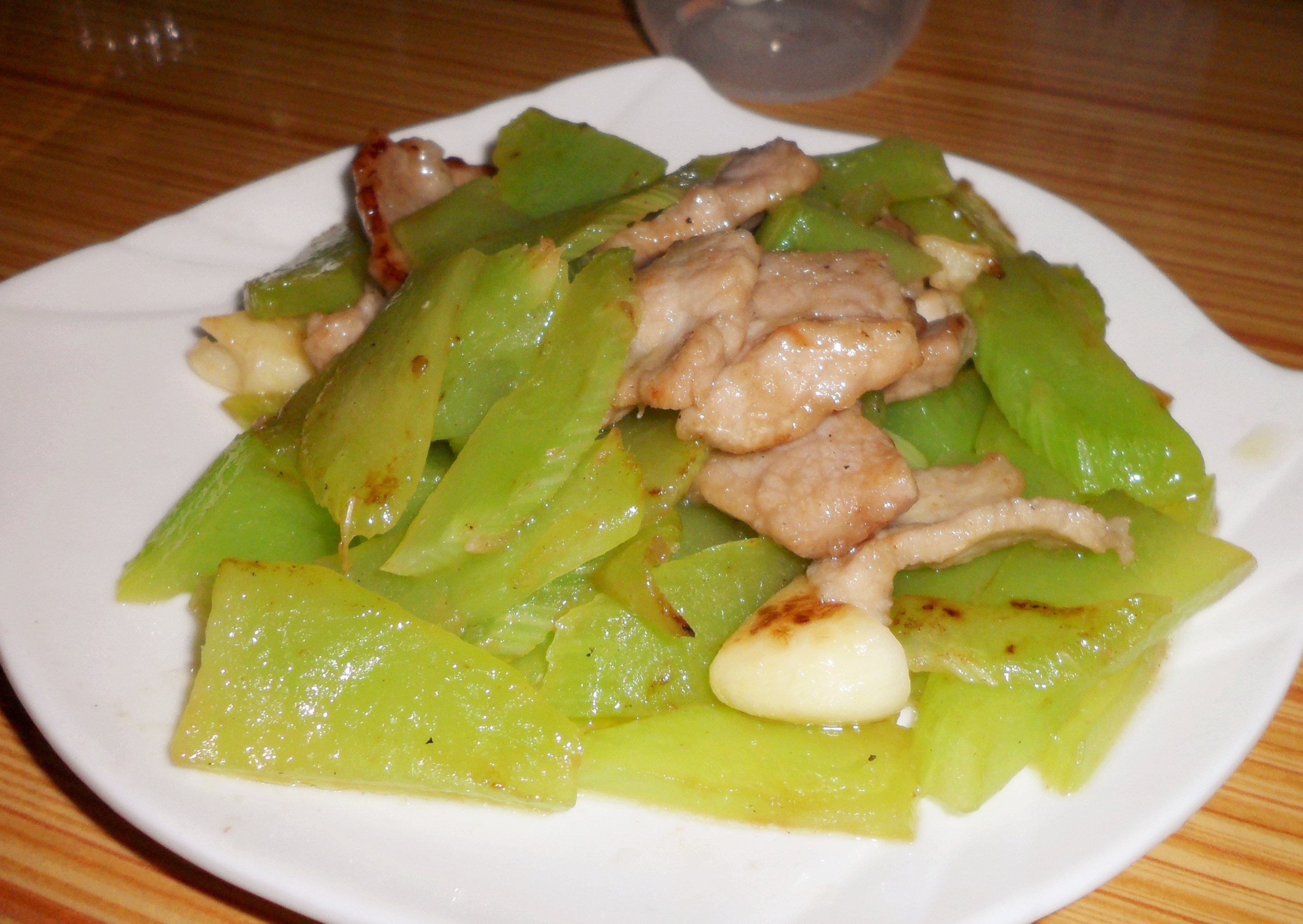 莴笋炒肉丝