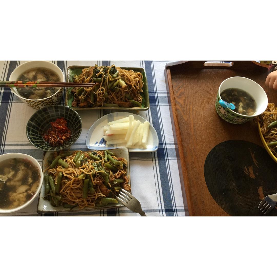 豆角焖面