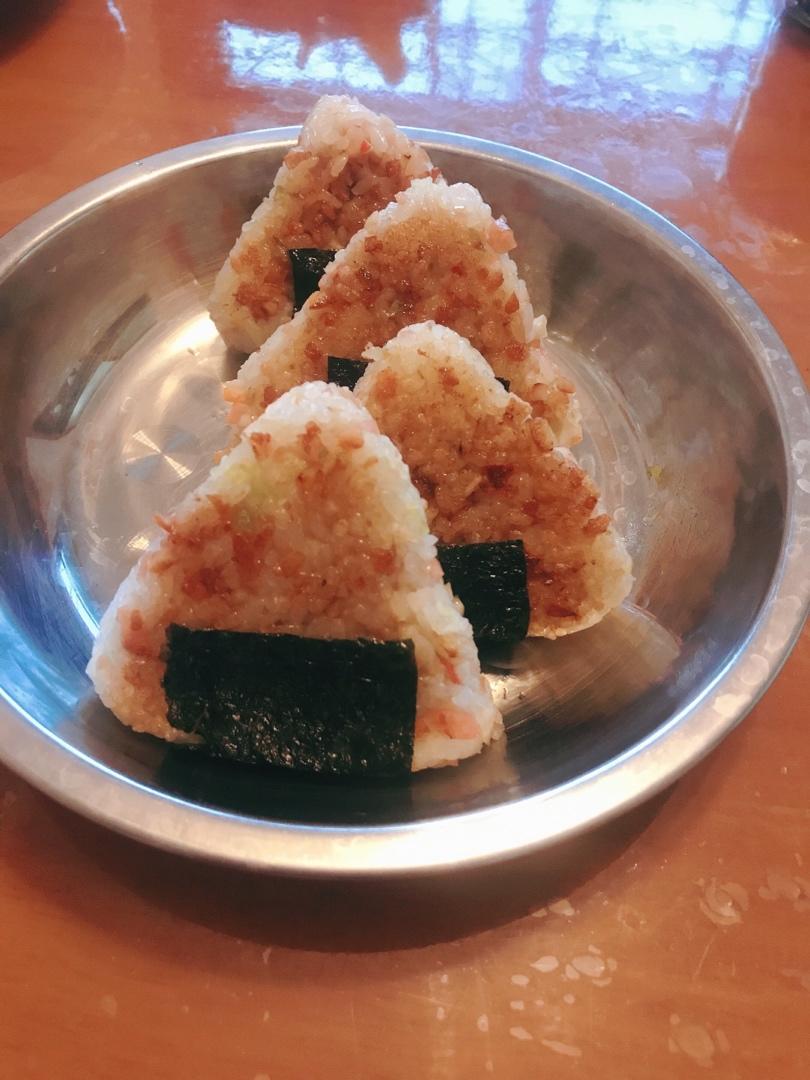 米饭的神仙吃法—日式照烧饭团