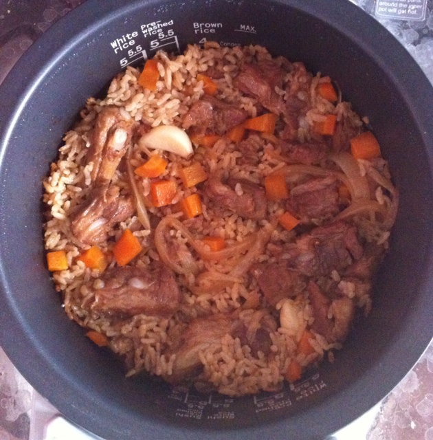 喷香排骨焖饭（爆好吃）