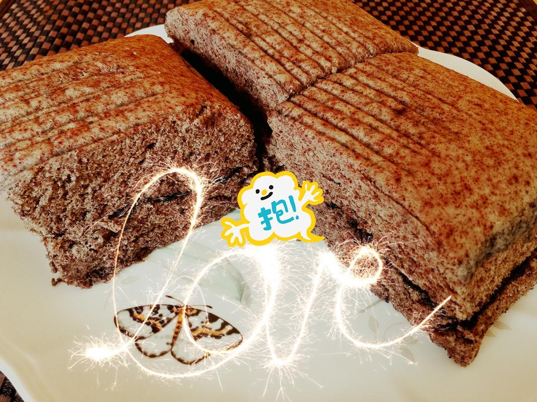 黑豆浆蒸黑米蛋糕