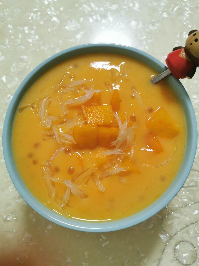 港式甜品——杨枝甘露(芒果西米露)附芒果花切法
