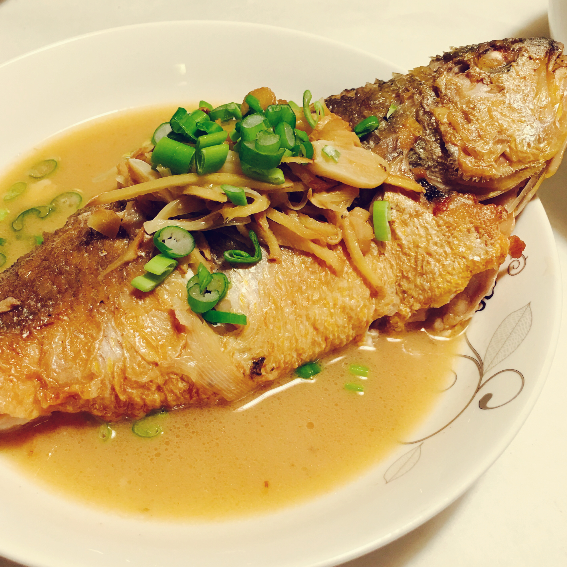 红烧黄鱼—鱼皮不破的小窍门