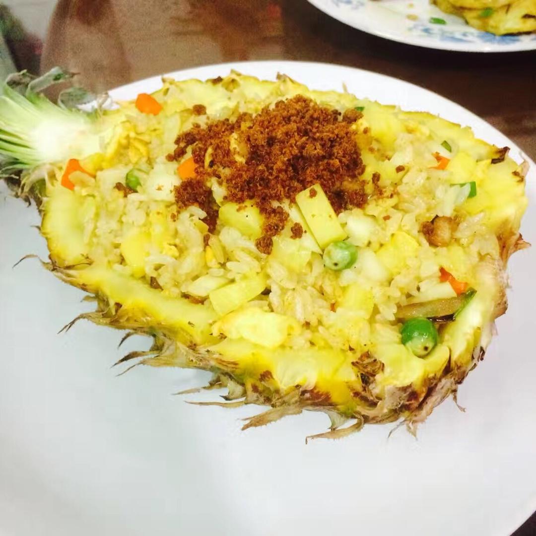 泰式菠萝炒饭