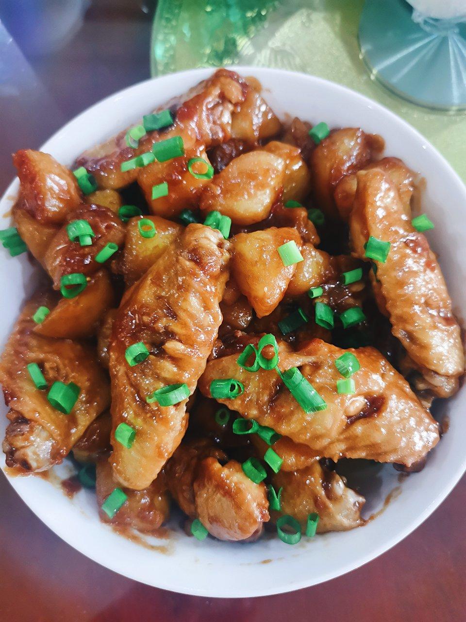 土豆焖鸡腿