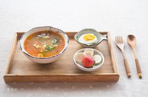 休息日早餐：西红柿鲫鱼汤、香菇瘦肉小米粥的做法 步骤9