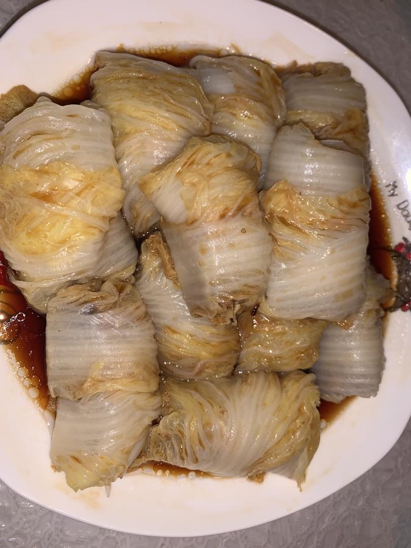过年餐桌上必备的一道菜，翡翠白玉卷
