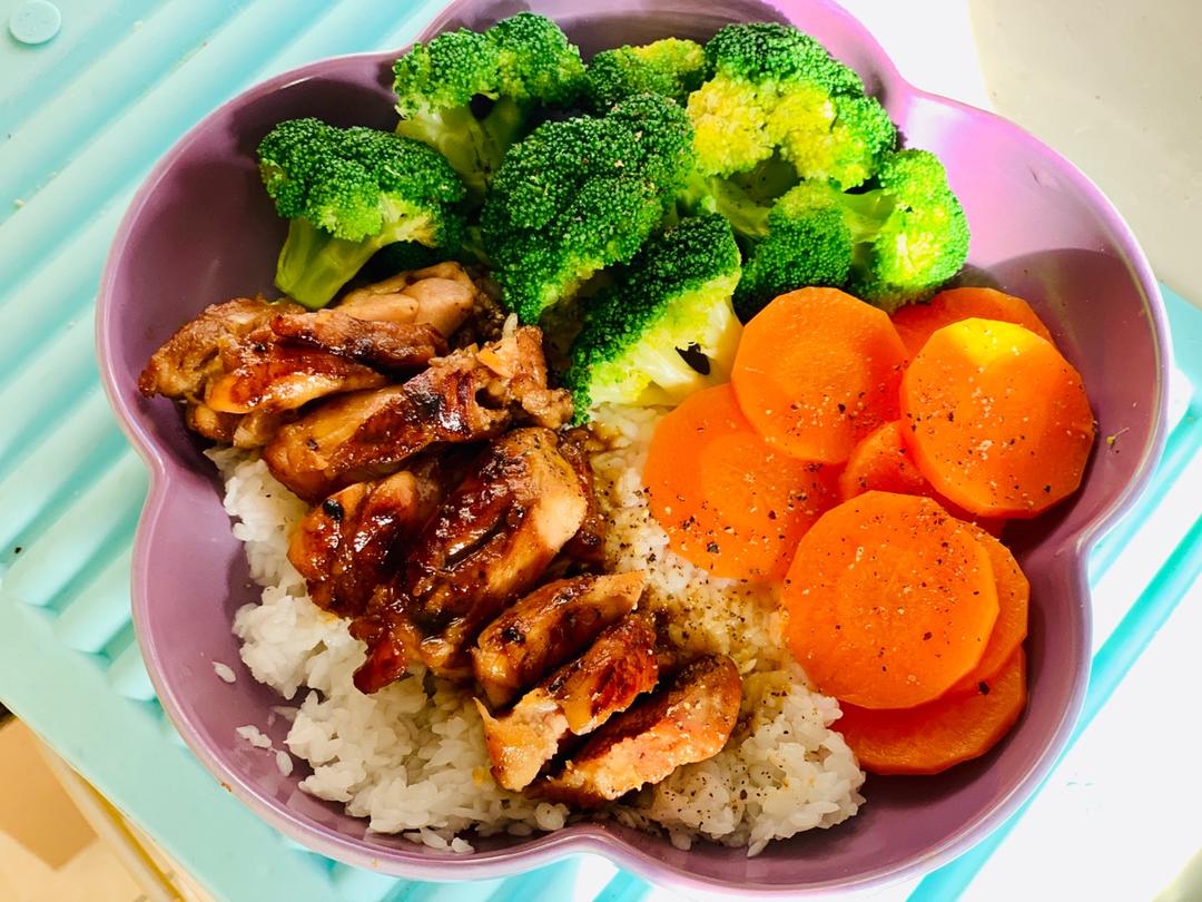 照烧鸡腿饭