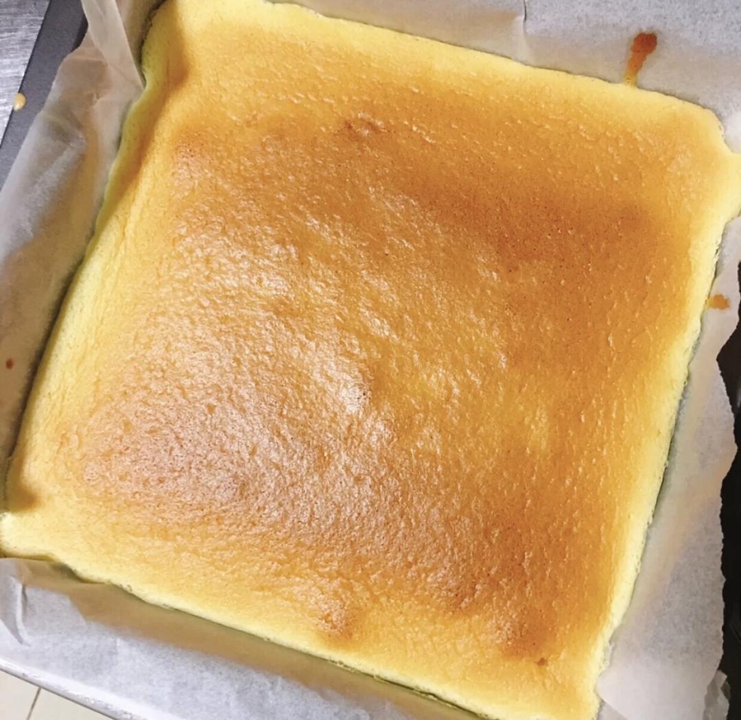 超简单的轻芝士奶酪蛋糕的做法