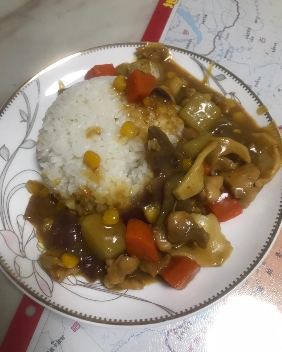 咖喱鸡肉饭