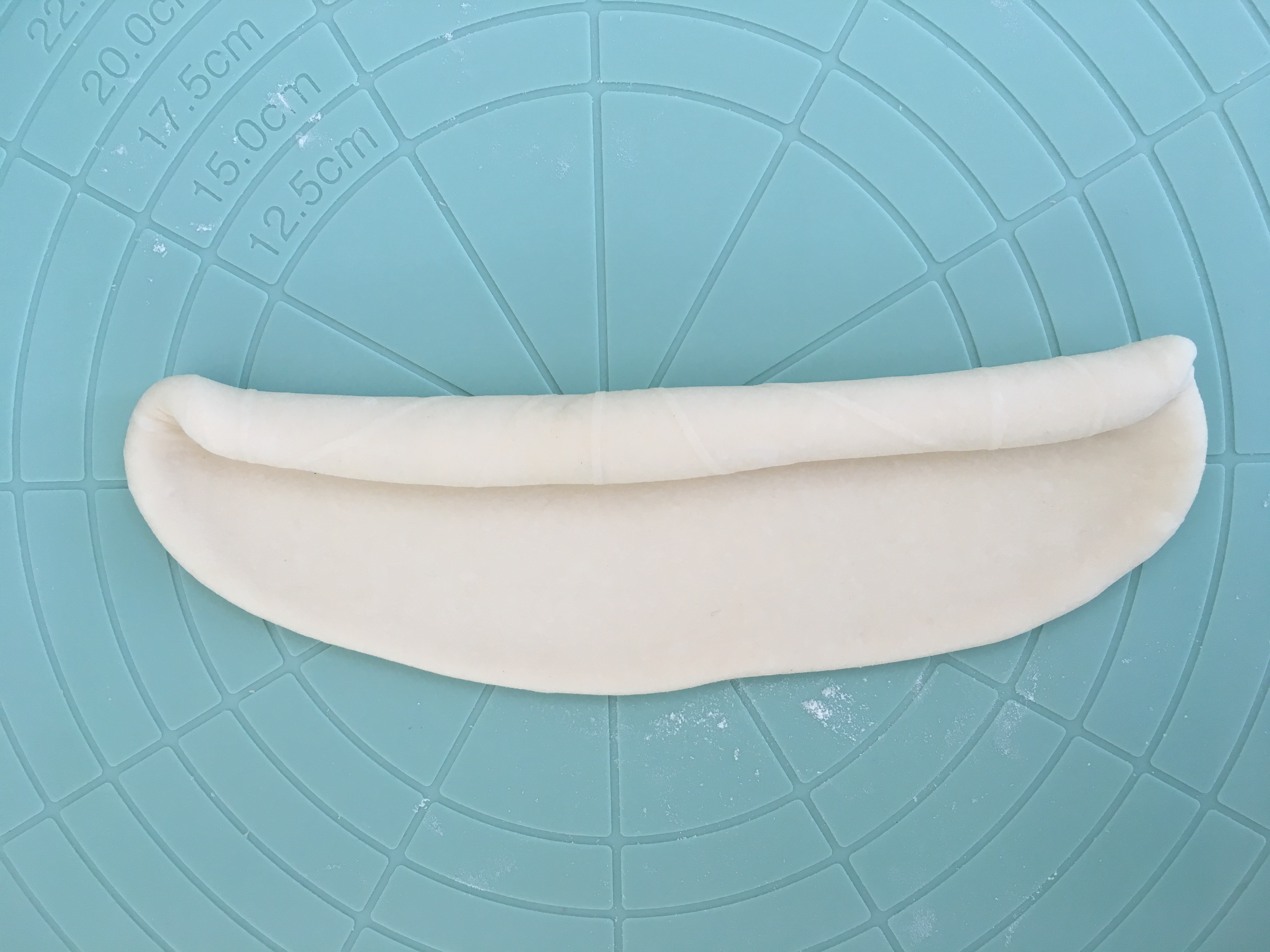 一次发酵｜酸奶辫子面包——低卡烘焙的做法 步骤7