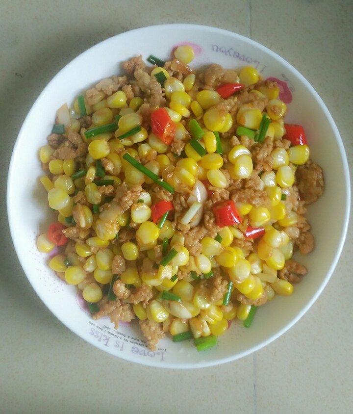 芳香雅智做的玉米炒肉末【超级下饭的快手家常菜】