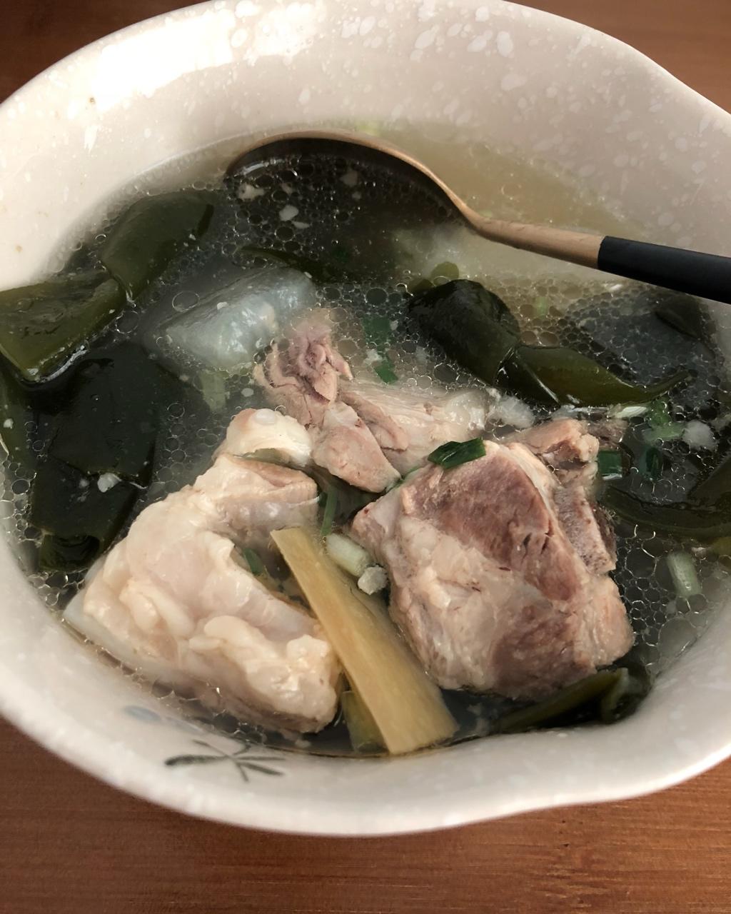 排骨冬瓜海带汤