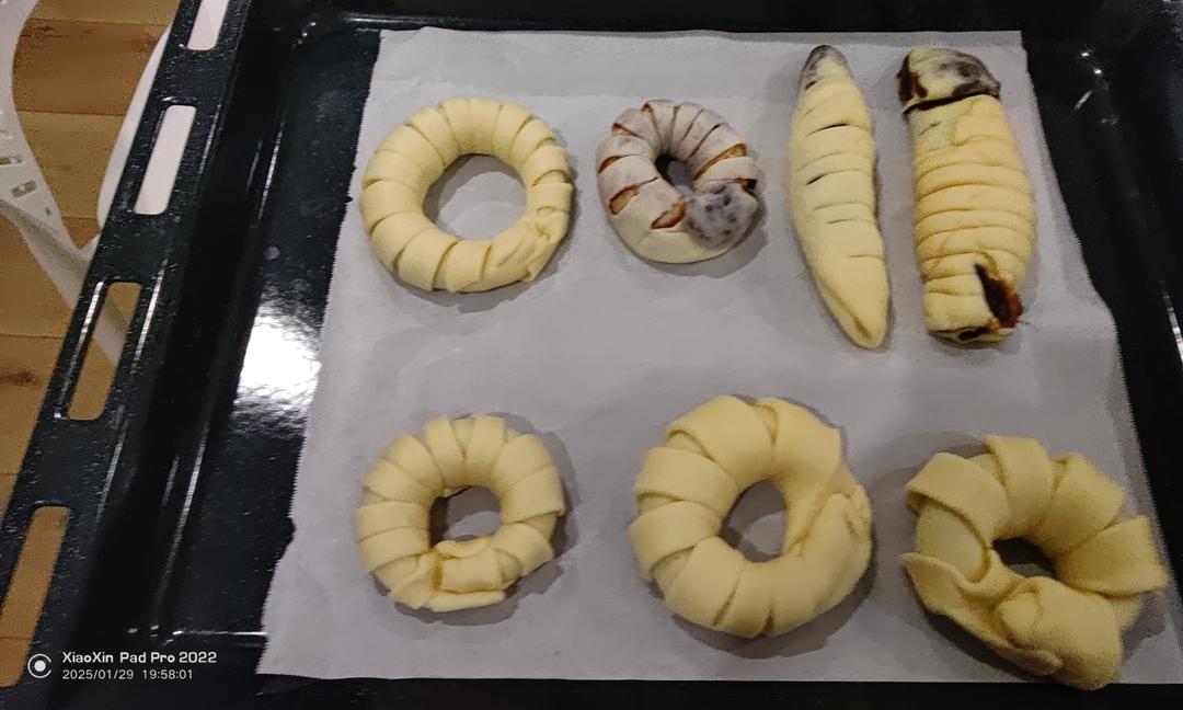 花式豆沙面包