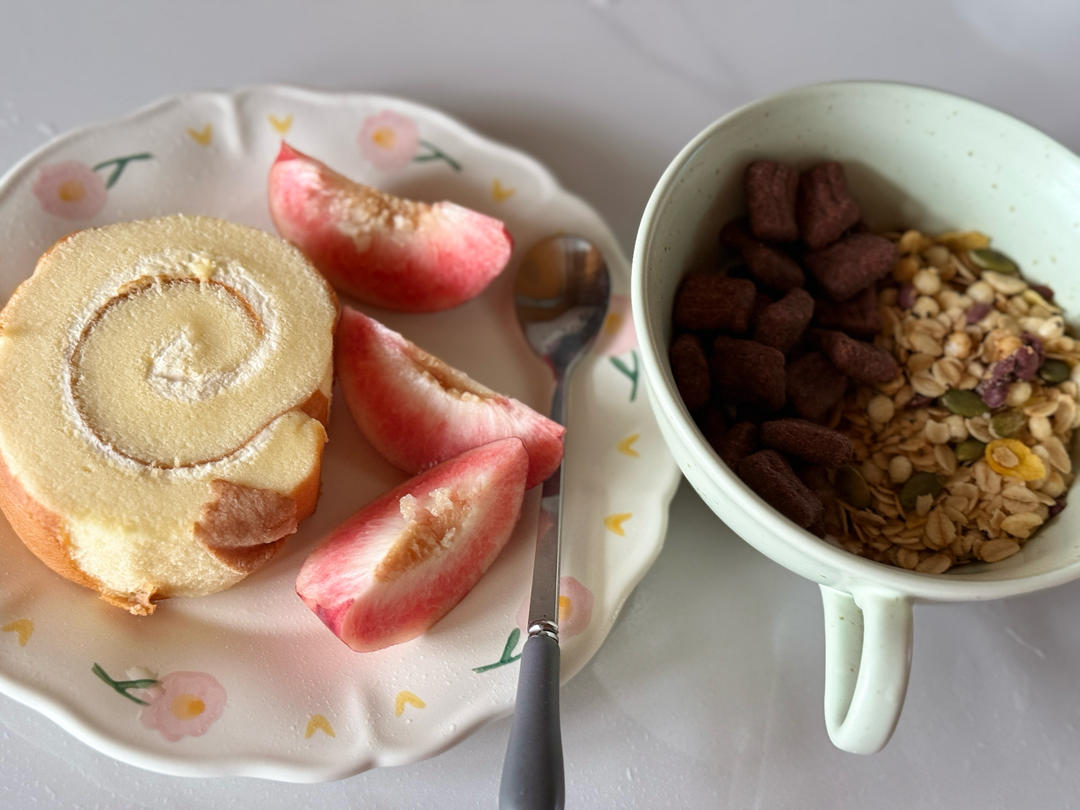 早餐•2025年6月12日
