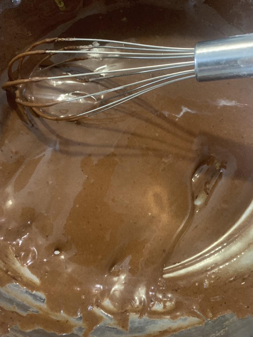 草莓戚风慕斯蛋糕的做法 步骤1