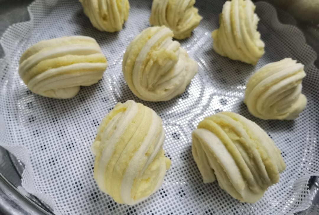 网红黄油馒头卷