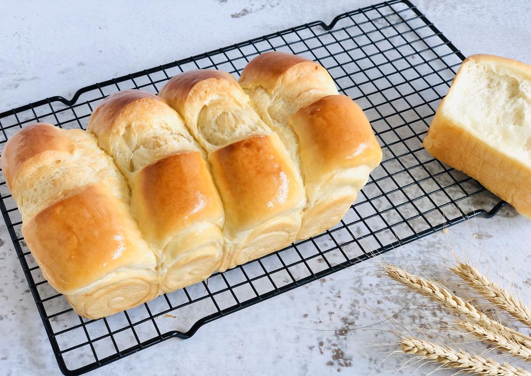 纯奶手撕吐司的做法 步骤1