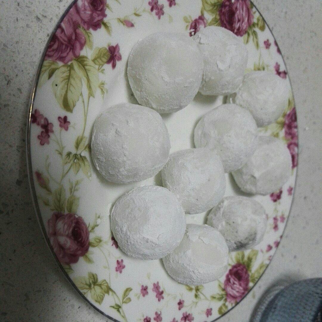 黑芝麻汤圆