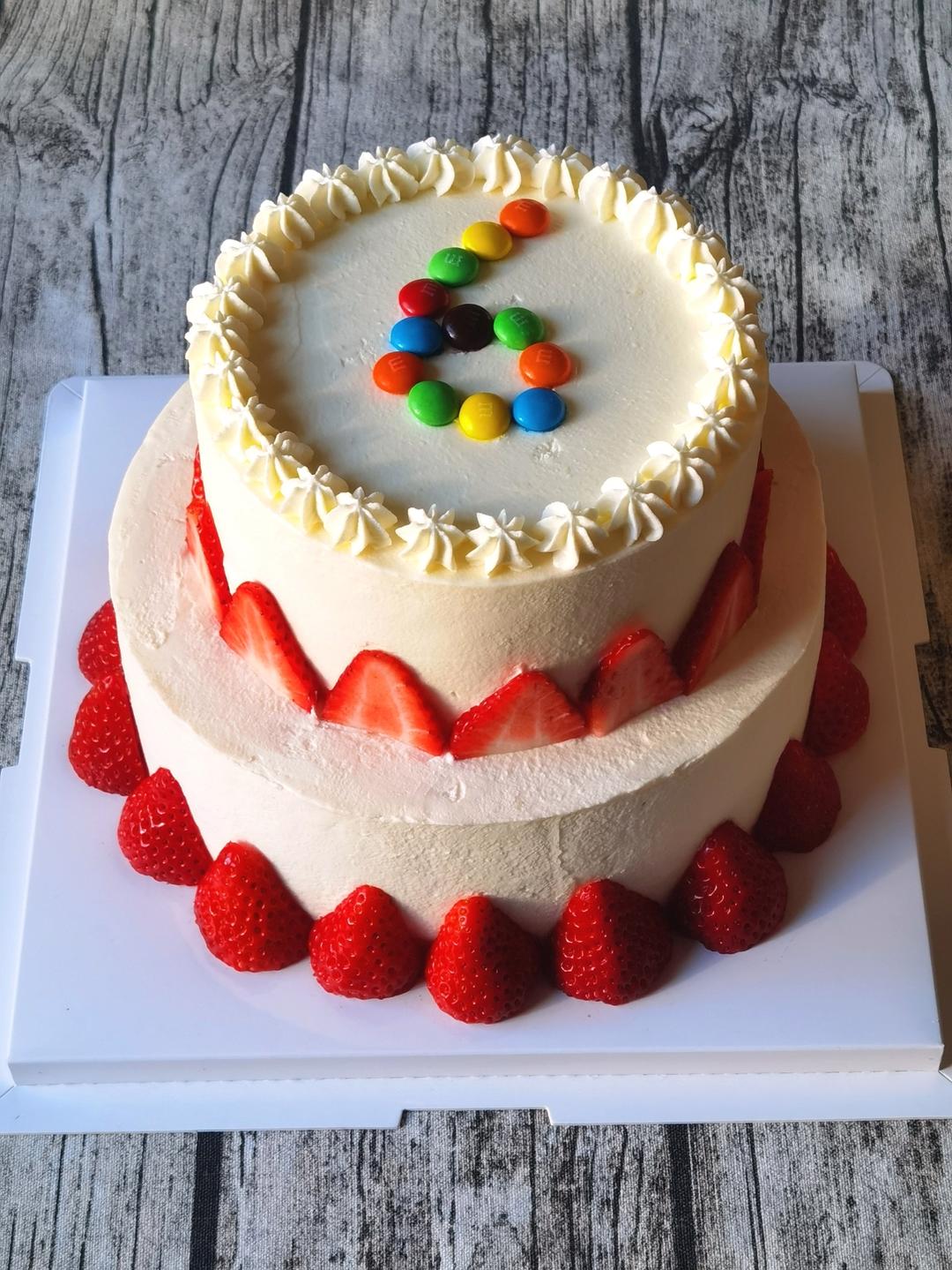 我为家人做蛋糕🎂