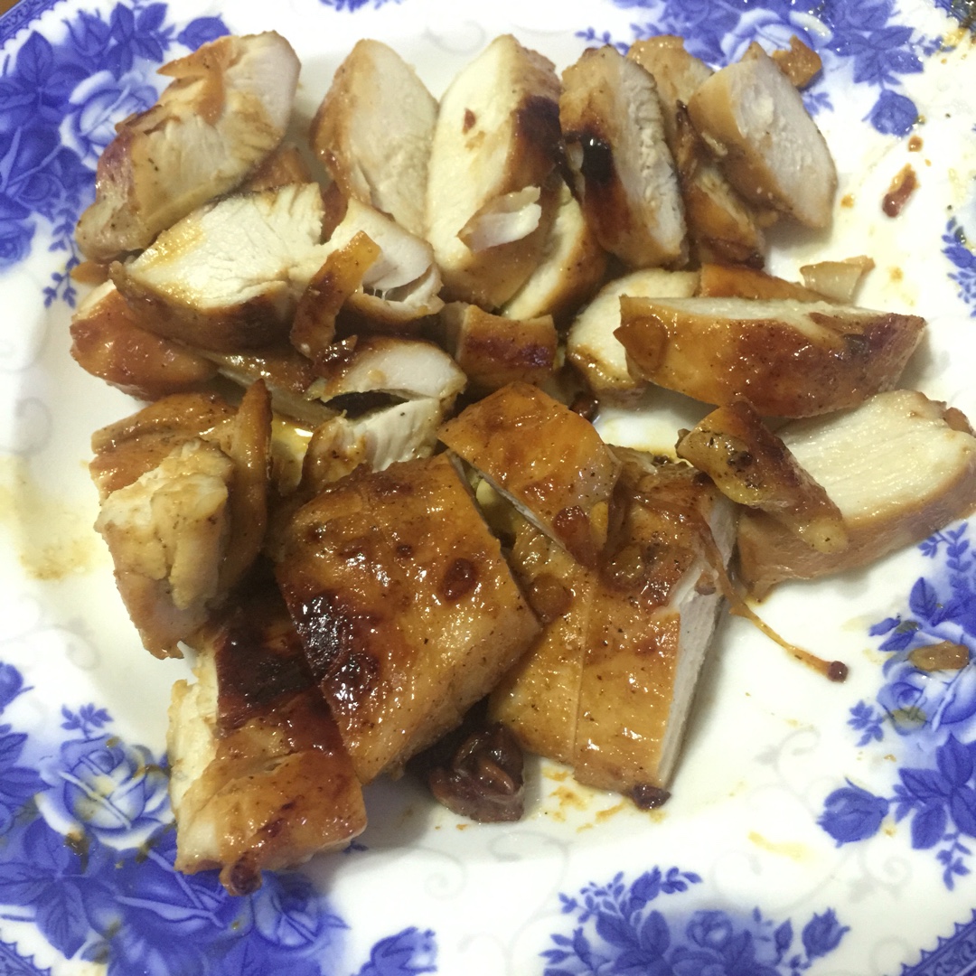 酷炫屌炸天好吃的煎鸡胸肉（香蒜蜂蜜煎鸡胸肉）