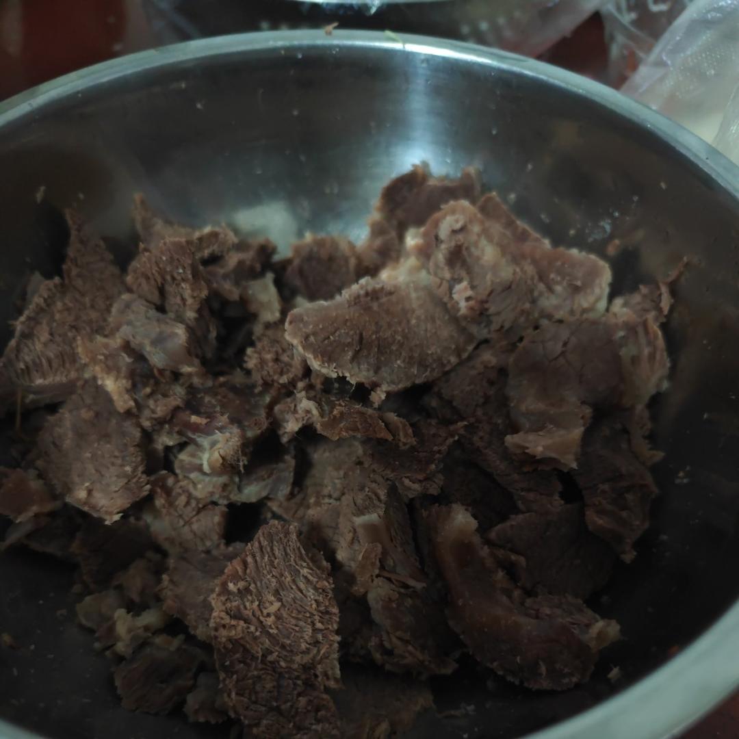 清炖牛肉汤的做法