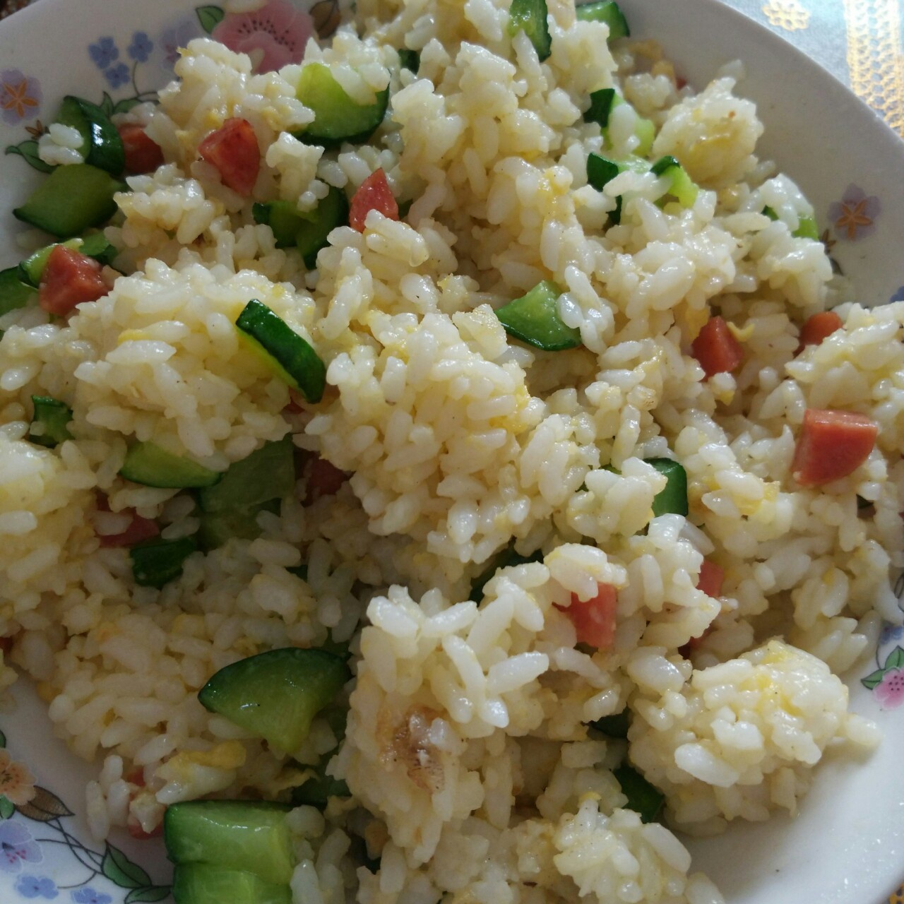 香肠蛋炒饭