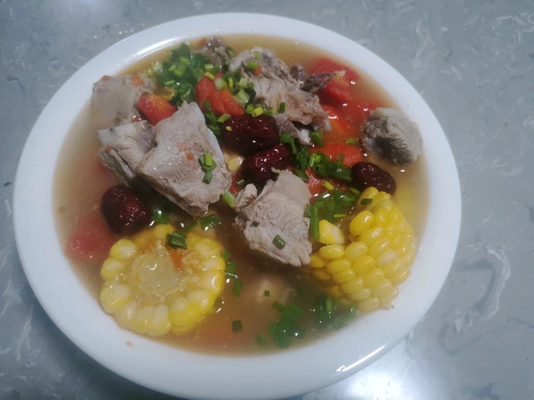 连吃三碗的玉米山药排骨汤