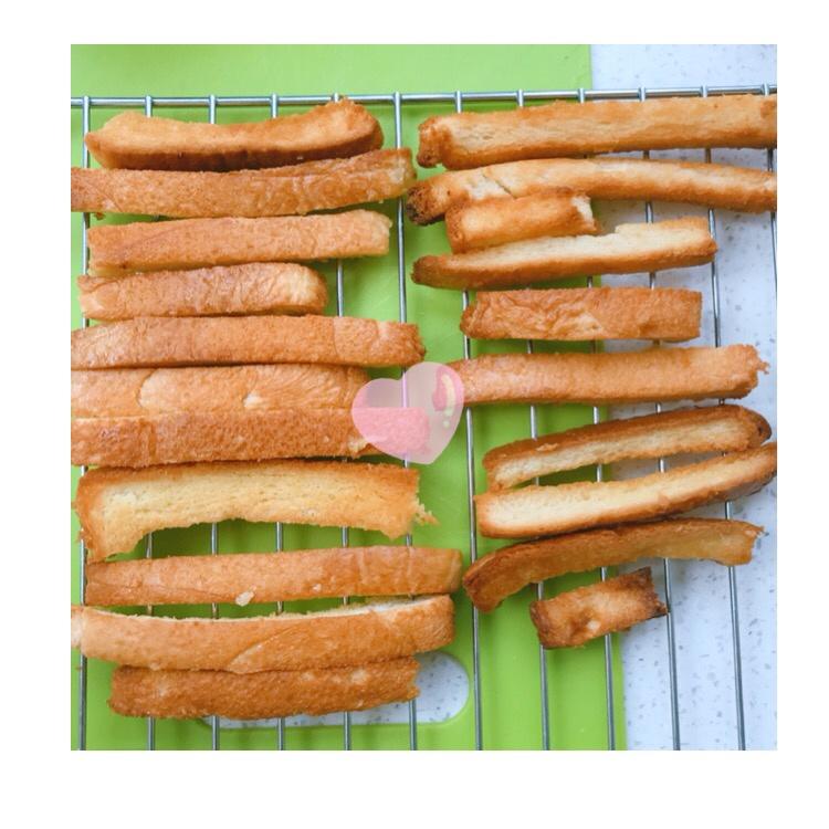 黄油蜂蜜面包片