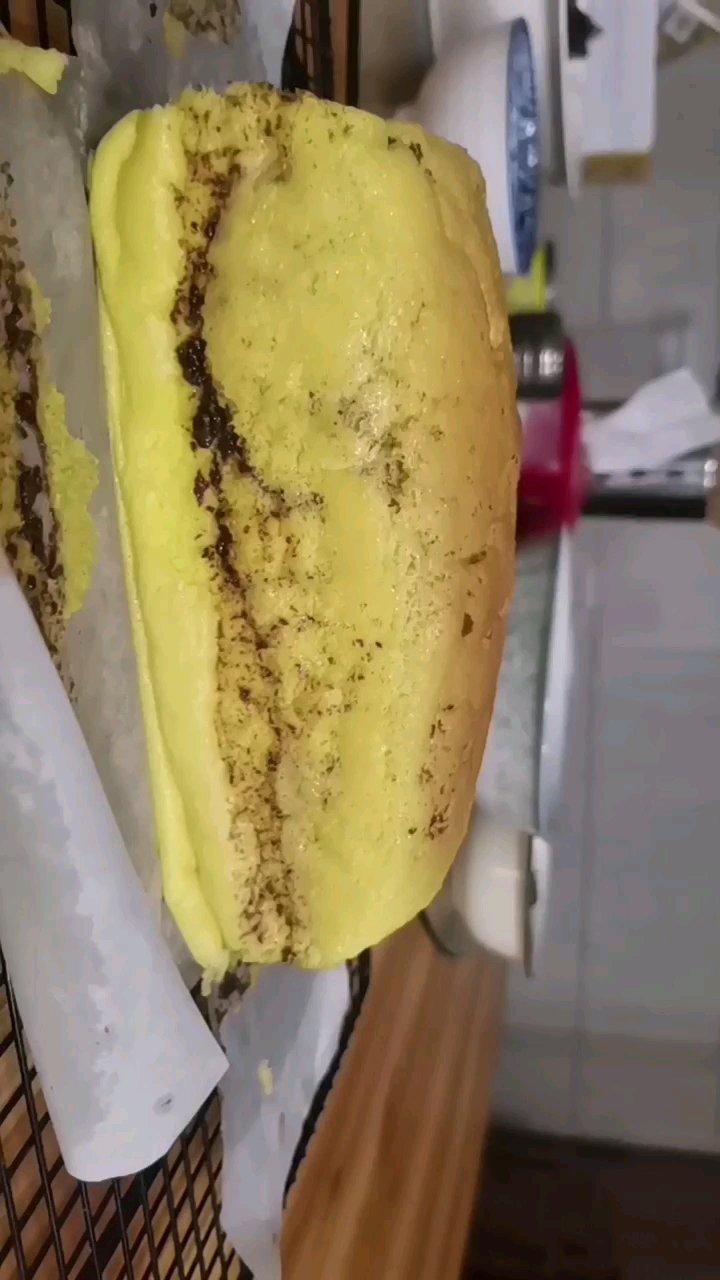 堪比柯基屁股
爆浆芝士🧀古早蛋糕