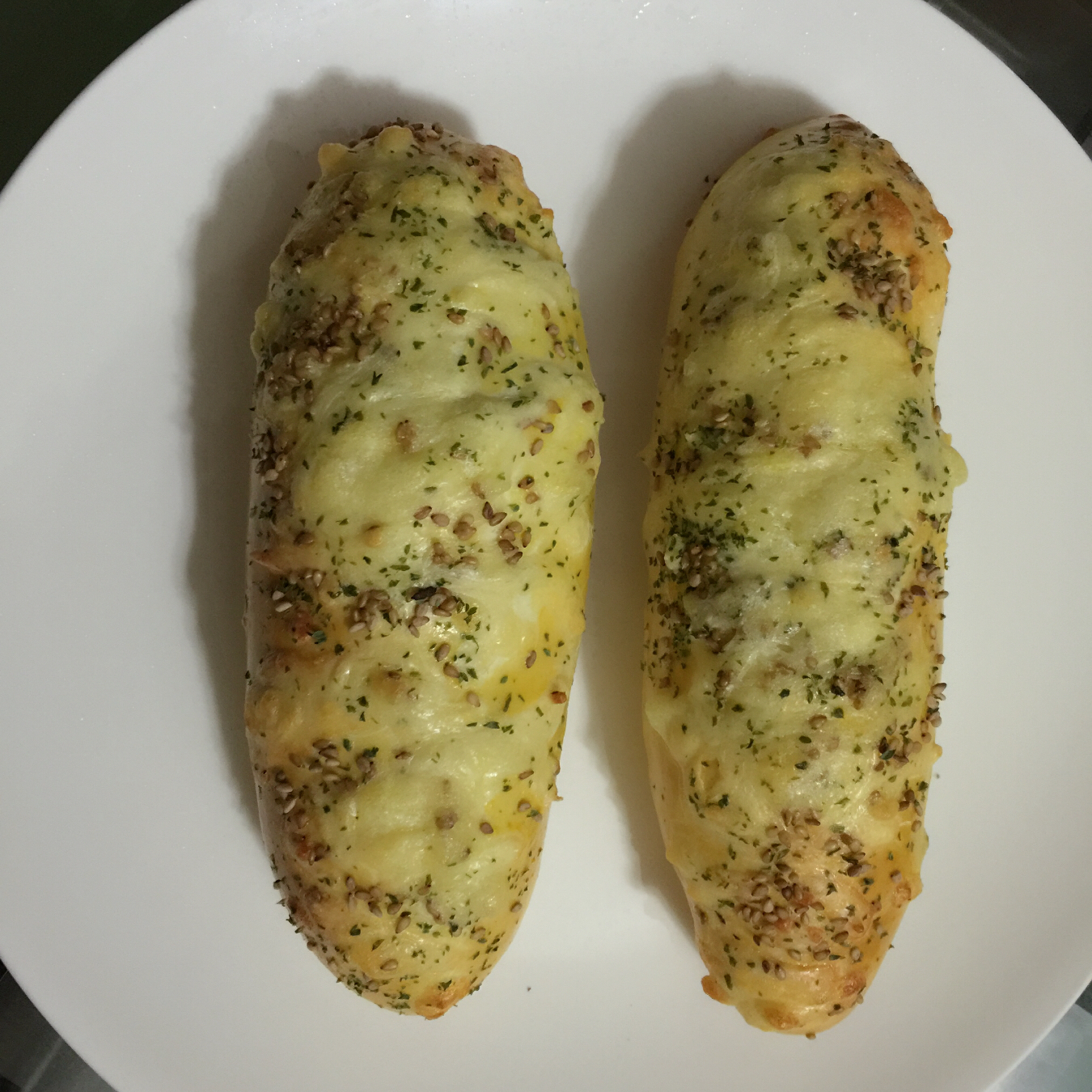 肉松火腿奶酪香葱面包