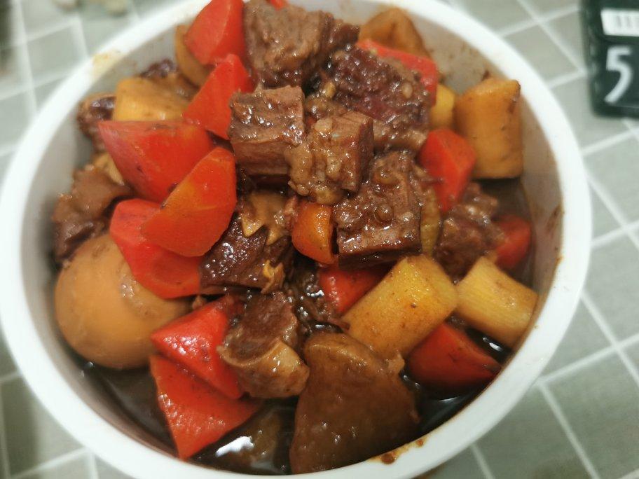 可以吃一辈子的红烧牛腩