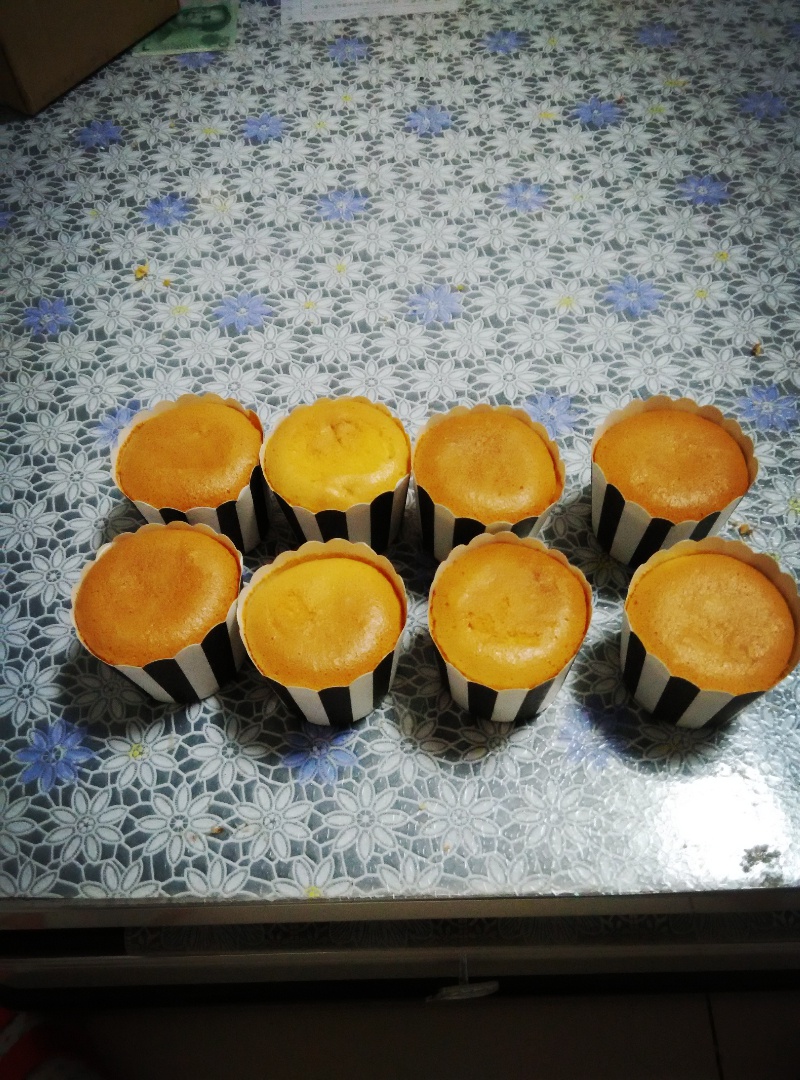 酸奶戚风蛋糕