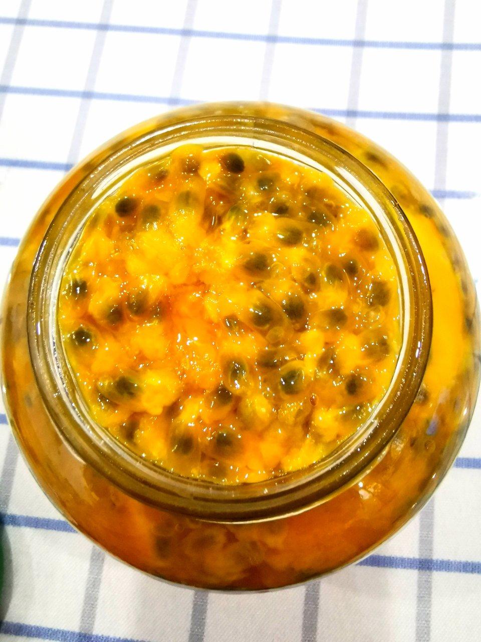 百香果冰糖蜂蜜柠檬