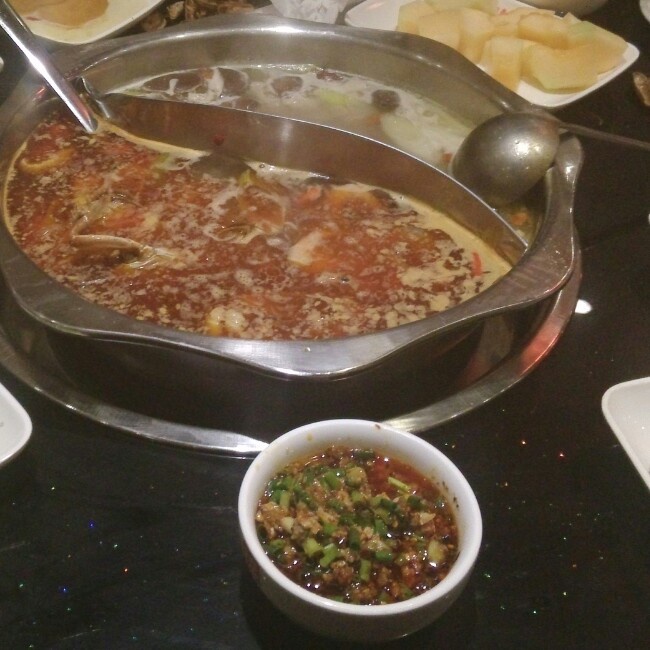 自制麻辣重庆火锅
